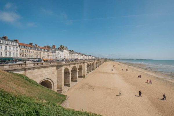 Deauville et trouville : influences normandes en bord de Manche